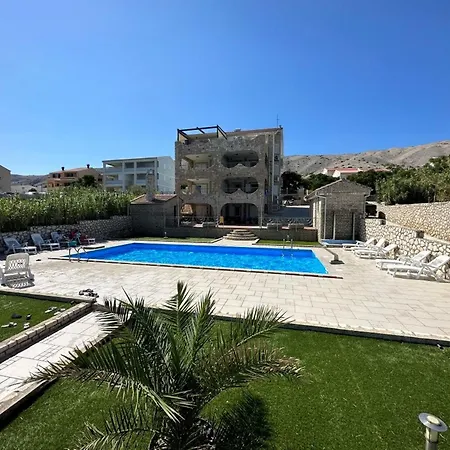 Apartament Pool Galeb Pag Town