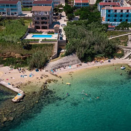 Pool Galeb Apartment Pag Town
