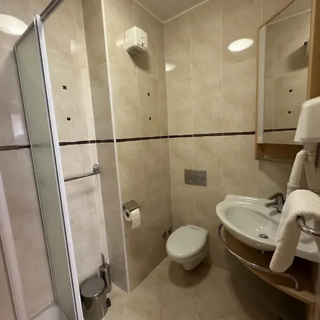 Apartment Pool Galeb