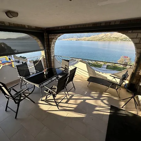 Apartment Pool Galeb Pag Town