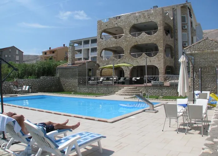 Apartman Pool Galeb Pag Town
