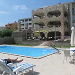 Apartman Pool Galeb Pag Town